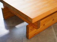 画像をギャラリービューアに読み込む, スウェーデンデザインのセンターテーブル 北欧デザイン ローテーブル 天板の角