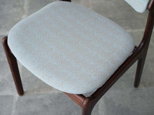 画像をギャラリービューアに読み込む, エリックバックのダイニングチェアのモデル49 北欧チェア erik buch model49 椅子の座面と背もたれを北欧ファブリックで張り替え済