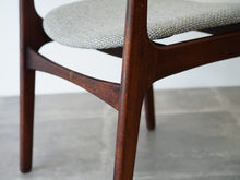 画像をギャラリービューアに読み込む, エリック・バックのダイニングチェア グレー布張り Erik Buch Model 49 Chair 北欧デザインの椅子 椅子のフレーム