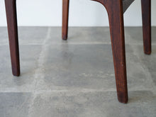 画像をギャラリービューアに読み込む, エリック・バックのダイニングチェア グレー布張り Erik Buch Model 49 Chair 北欧デザインの椅子 椅子の脚