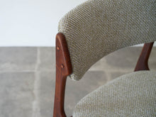 画像をギャラリービューアに読み込む, エリック・バックのダイニングチェア グレー布張り Erik Buch Model 49 Chair 北欧デザインの椅子 椅子のフレームと背もたれ
