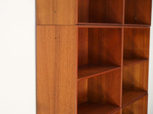 画像をギャラリービューアに読み込む, 北欧デザインのキャビネットと本棚の側面