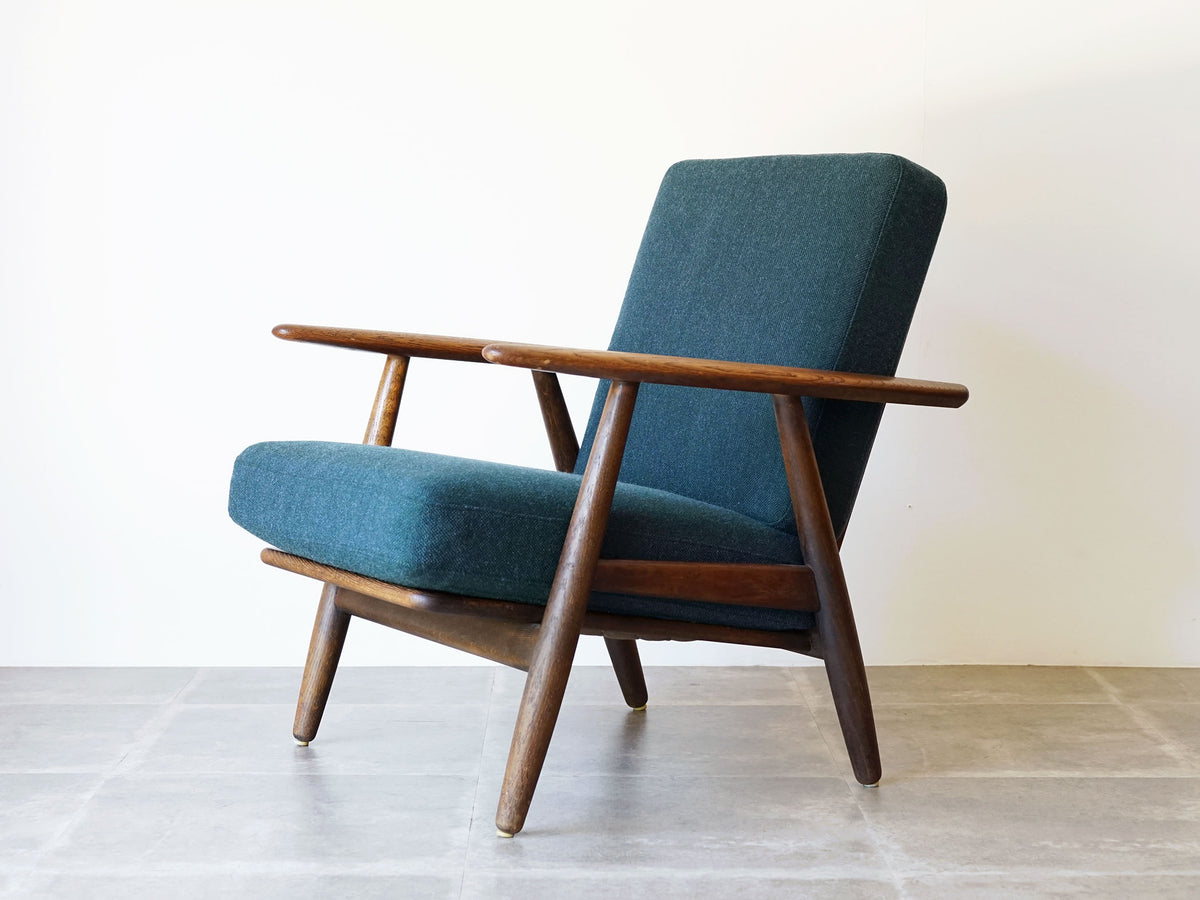 Hans J. Wegner(ハンスJ.ウェグナー) Cigaren GE240 1人用の Hans J. Wegner(ハンスJ.ウェグナー) Cigaren GE240 1人用の