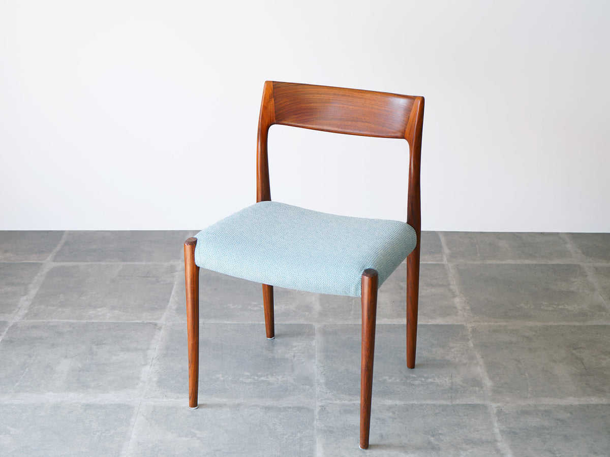 Niels O. Møller（ニールス・O・モラー）Model 77 ダイニングチェア