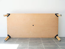 画像をギャラリービューアに読み込む, Alvar Aalto アルヴァアアルトのダイニングテーブル 北欧デザインのテーブル アールト テーブルの裏面