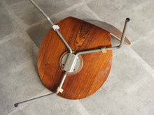 画像をギャラリービューアに読み込む, アルネヤコブセン アントチェア 3本脚 ビンテージ ローズウッド ありんこチェア Arne Jacobsen Model 3100 Ant chair ヤコブセンのダイニングチェアの裏面 ゴムパーツは1個のみ新品