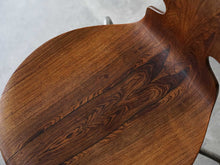 画像をギャラリービューアに読み込む, アルネヤコブセン アントチェア 3本脚 ビンテージ ローズウッド ありんこチェア Arne Jacobsen Model 3100 Ant chair ヤコブセンのダイニングチェアの座面 シミあり