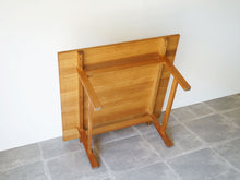 画像をギャラリービューアに読み込む, Hans J Wegner AT22 Andreas Tuck ハンス ウェグナー オーク無垢材 正方形 コーヒーテーブル ローテーブルの裏面