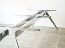 画像をギャラリービューアに読み込む, Todd Bracher Fritz Hansen T-No.1 glass tableトッド・ブレイチャー フリッツハンセン製 大きなガラステーブル 会議テーブルおしゃれ デザイナーズテーブル 10人用 スチールのフレームのみ