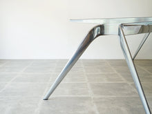 画像をギャラリービューアに読み込む, Todd Bracher Fritz Hansen T-No.1 glass tableトッド・ブレイチャー フリッツハンセン製 大きなガラステーブル 会議テーブルおしゃれ デザイナーズテーブル 10人用 スチールのフレームのみ
