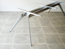 画像をギャラリービューアに読み込む, Todd Bracher Fritz Hansen T-No.1 glass tableトッド・ブレイチャー フリッツハンセン製 大きなガラステーブル 会議テーブルおしゃれ デザイナーズテーブル 10人用 スチールのフレームのみ