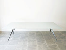 画像をギャラリービューアに読み込む, Todd Bracher Fritz Hansen T-No.1 glass tableトッド・ブレイチャー フリッツハンセン製 大きなガラステーブル 会議テーブルおしゃれ デザイナーズテーブル 10人用 ガラス天板