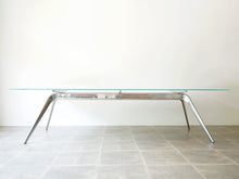 画像をギャラリービューアに読み込む, Todd Bracher Table with top of glass