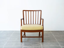 画像をギャラリービューアに読み込む, Jacob Kjær(ヤコブ・ケア)のキューバンマホガニー使用のラウンジチェアの正面