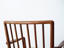 画像をギャラリービューアに読み込む, Jacob Kjær(ヤコブ・ケア)のキューバンマホガニー使用のラウンジチェアの背面