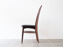 画像をギャラリービューアに読み込む, ニールスコフォード ローズウッドのダイニングチェア ハイバックチェア ヴィンテージの椅子 Niels Koefoed Lis 北欧のダイニング椅子の側面