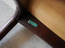 画像をギャラリービューアに読み込む, ニールスコフォード ローズウッドのダイニングチェア ハイバックチェア ヴィンテージの椅子 Niels Koefoed Lis 北欧のダイニング椅子のフレーム内側に刻印とシール