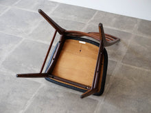 画像をギャラリービューアに読み込む, ニールスコフォード ローズウッドのダイニングチェア ハイバックチェア ヴィンテージの椅子 Niels Koefoed Lis 北欧のダイニング椅子の裏面