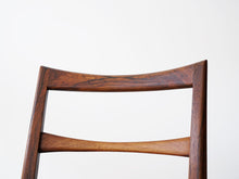 画像をギャラリービューアに読み込む, ニールスコフォード ローズウッドのダイニングチェア ハイバックチェア ヴィンテージの椅子 Niels Koefoed Lis 北欧のダイニング椅子の背もたれのフォルムが美しい