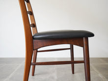 画像をギャラリービューアに読み込む, Niels Koefoed Koefoeds Mobelfabrik Lis ニールス コフォード リス ローズウッドと ダイニングチェアの側面