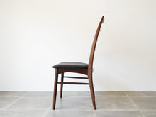画像をギャラリービューアに読み込む, Niels Koefoed Koefoeds Mobelfabrik Lis ニールス コフォード リス ローズウッドと ダイニングチェアの側面
