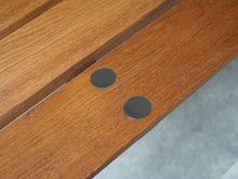 画像をギャラリービューアに読み込む, Erik Ole Jørgensen Georg Jørgensen and Søn エリック オーレ ヨルゲンセン ジョージ ヨルゲンセン モダンデザイン 北欧ヴィンテージ オーク無垢材 ベンチの座面のキャップ