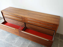 画像をギャラリービューアに読み込む, Nissen Gehl Aksel Kjersgaard Sideboard ニッセン ゲール 北欧デザイン サイドボード 引き出しの開けた様子