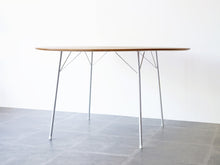 画像をギャラリービューアに読み込む, アルネヤコブセン ダイニングテーブル ビンテージ 丸テーブル 円卓 北欧インテリア Arne Jacobsen dinning table スタイリッシュなテーブル