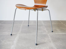 画像をギャラリービューアに読み込む, Arne Jacobsen Seven Chair Model 3107 Fritz Hansen アルネ ヤコブセン フリッツ ハンセン セブンチェア チーク 北欧ヴィンテージ ダイニングチェアの脚