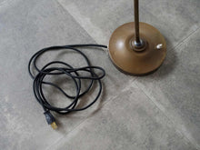 画像をギャラリービューアに読み込む, Danish design Adjustable Table lamp of brass デンマークデザインのテーブルランプ 真鍮の照明 ヴィンテージライトのコンセント