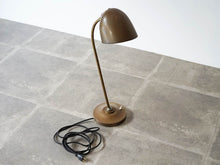 画像をギャラリービューアに読み込む, Danish design Adjustable Table lamp of brass デンマークデザインのテーブルランプ 真鍮の照明 ヴィンテージライト コンセント修繕済