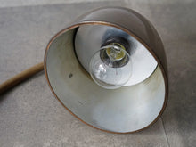 画像をギャラリービューアに読み込む, Danish design Adjustable Table lamp of brass デンマークデザインのテーブルランプ 真鍮の照明 ヴィンテージライトのシェード内部