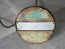 画像をギャラリービューアに読み込む, Danish design Adjustable Table lamp of brass デンマークデザインのテーブルランプ 真鍮の照明 ヴィンテージライトの土台裏面