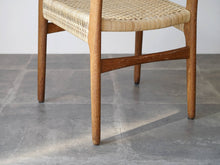 画像をギャラリービューアに読み込む, Hans J Wegner CH23 ハンスJウェグナーのダイニングチェアCH23の背面 後ろ脚