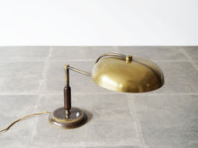 画像をギャラリービューアに読み込む, 真鍮のテーブルランプ Art deco Adjustable Table Lamp of brass スタンドライト伸ばした様子