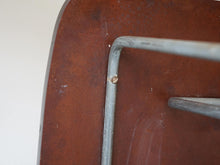 画像をギャラリービューアに読み込む, Unknown furniture design Table with brown top アニノマスデザイン 小さなダイニングテーブル アシンメトリーなデザインのテーブル 1940年代ヴィンテージ 裏面