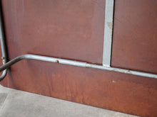 画像をギャラリービューアに読み込む, Unknown furniture design Table with brown top アニノマスデザイン 小さなダイニングテーブル アシンメトリーなデザインのテーブル 1940年代ヴィンテージ 裏面