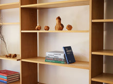 画像をギャラリービューアに読み込む, デンマーク製のウォールユニット 大きなディスプレイ棚 北欧 Danish furniture design Wall unit ウォールユニットの棚板は高さ調節ができる