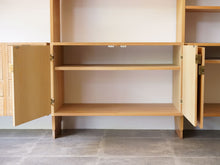 画像をギャラリービューアに読み込む, デンマーク製のウォールユニット 大きなディスプレイ棚 北欧 Danish furniture design Wall unit ウォールユニットのキャビネットは奥の壁なし