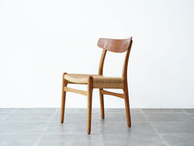 画像をギャラリービューアに読み込む, ハンスJウェグナーのCH23 オーク ダイニングチェア Hans J. Wegner CH23 Chair 椅子の斜めから