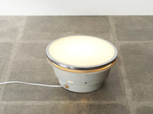 画像をギャラリービューアに読み込む, Arne Jacobsen Louis Poulsen Munkegaard アルネ ヤコブセン ルイス ポールセン 北欧ヴィンテージ 埋め込み式照明の点灯イメージ