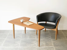 画像をギャラリービューアに読み込む, Danish furniture design Organic shaped Table