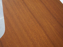 画像をギャラリービューアに読み込む, Danish furniture design Organic shaped Table