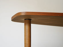 画像をギャラリービューアに読み込む, Danish furniture design Organic shaped Table