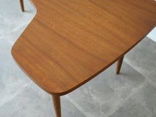 画像をギャラリービューアに読み込む, Danish furniture design Organic shaped Table