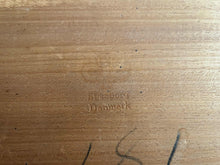 画像をギャラリービューアに読み込む, Danish furniture design Organic shaped Table