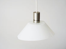 画像をギャラリービューアに読み込む, Christina Halskova & Hanne Dalsgaard “Flamingo” pendant light
