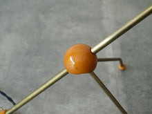 画像をギャラリービューアに読み込む, 高さ調節のできるビンテージランプ テーブルライト Otto Kolb Jacques Biny ライトの高さ調節部にオレンジの球体 欠けている