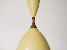 画像をギャラリービューアに読み込む, Sven Middelboe Pendant light スヴェン・ミルデボーのペンダントランプ 北欧ビンテージ 吊り下げ照明 ペンダントランプ くびれにチーク材