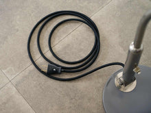 画像をギャラリービューアに読み込む, Herman Busquet Adjustable Table lamp ハーマン・ブスケットのテーブルランプ デスクライト オランダ 照明デザイン 日本用のコンセントにしています